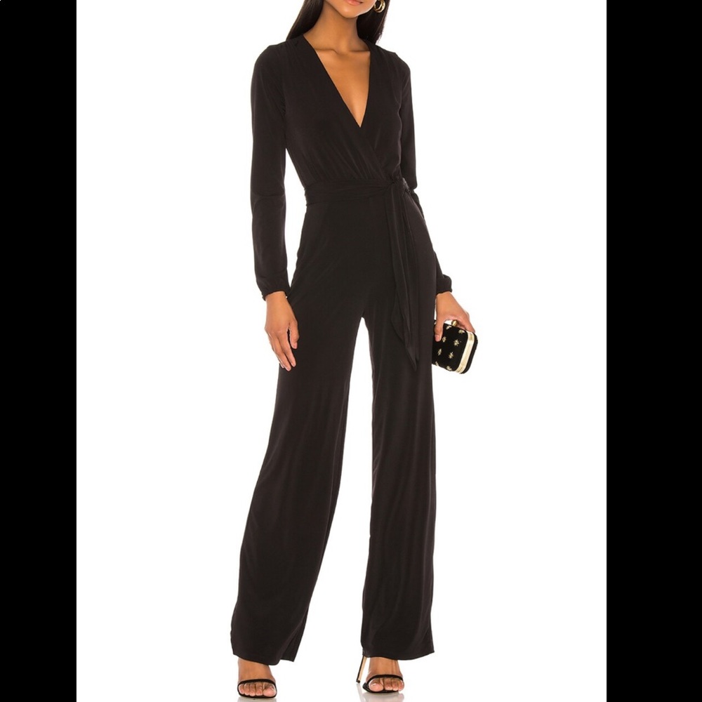 Retrograde Jumpsuit in Black
Lovers and Friends - worn once